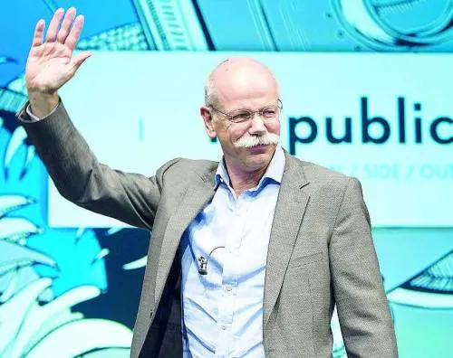 Il sogno italiano di Zetsche: salire in sella a Mv Agusta