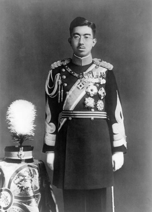 Hirohito, l'eroe mancato della "pace illuminata"