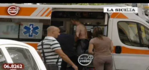 Disoccupato suicida, i vigili: "Se ti dai fuoco, fallo più in là..."