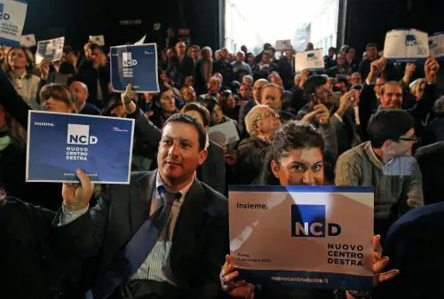 Fughe, liti, strane alleanze. Così Ncd rischia di sparire