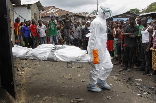 Morto di ebola "risorge" davanti alle telecamere