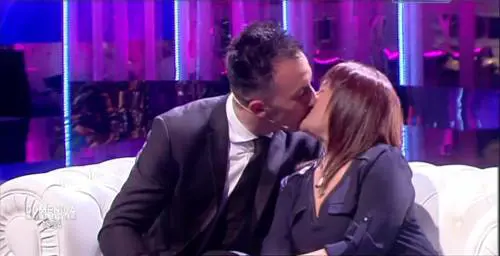 La Pezzopane: "Simone? Io lo chiamo 'Amò', lui 'pesciolina'"