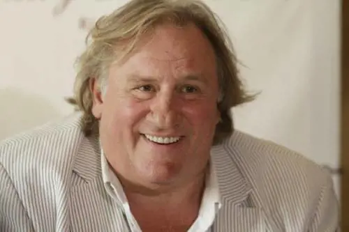 Prostituzione, furti e carcere: ecco l'infanzia di Depardieu