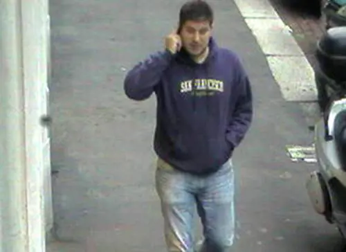 Fotogrammi da un omicidio: la polizia cerca due testimoni