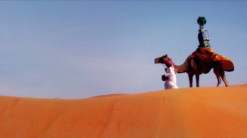 Street View nel deserto, a dorso di dromedario