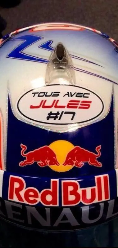 Sochi: si corre con Bianchi in testa Giallo Alonso