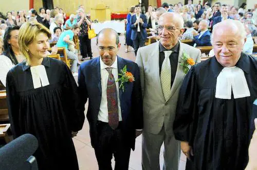 Il Comune ha «sposato» le prime sette coppie gay