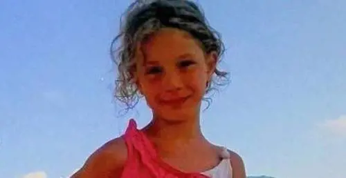 Napoli, bimba caduta da un balcone. Era vittima di abusi sessuali