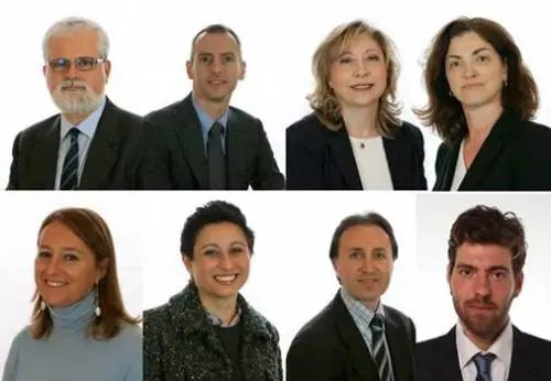 Alcuni dei dissidenti M5s indicati da Di Stefano come "sanguisughe"