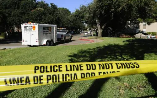 Un'area cordonata, in Texas, dopo la notizia del contagio di un'infermiera