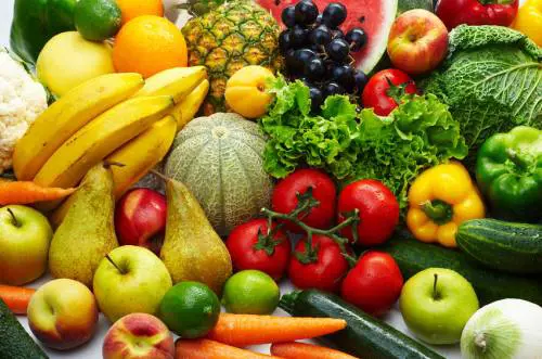 Coronavirus, ora rincarano anche ortofrutta e pesce