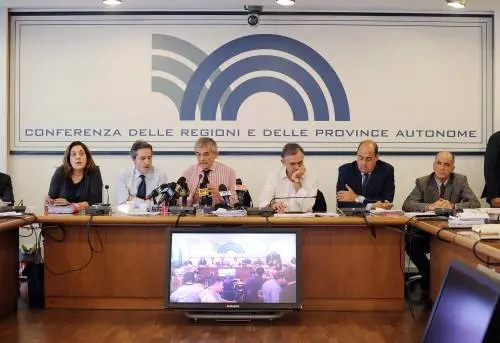 Regioni sulle barricate per i tagli. Ma ogni anno buttano 82 miliardi 