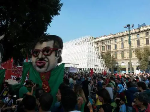 La manifestazione anti-Lega a Milano