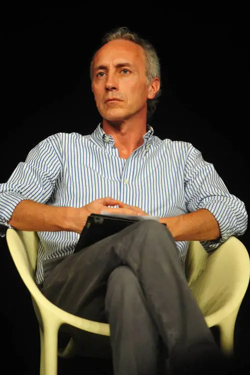 La Raggi divide il Fatto Quotidiano: scontro Travaglio-Gomez