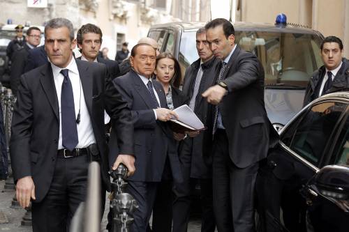 Berlusconi: l'Italicum non si tocca. Nuovo incontro con il premier