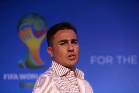 La gaffe di Cannavaro su Fb