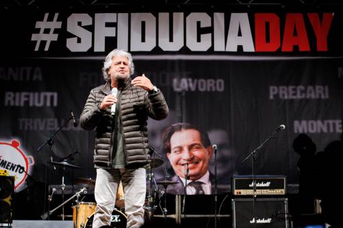 Grillo choc a Palermo: "La mafia aveva una morale, andrebbe quotata in Borsa"