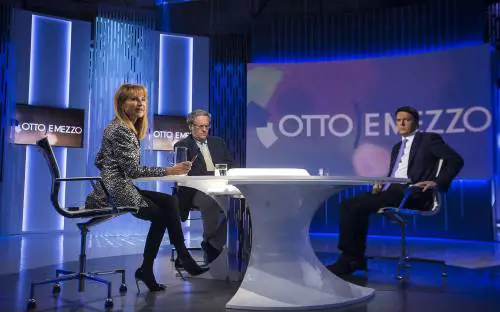 Renzi: "Il governo non tratta coi sindacati"