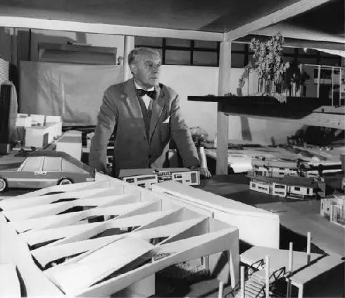 Tre opere di Gio Ponti in mostra al Terminal 1 di Malpensa