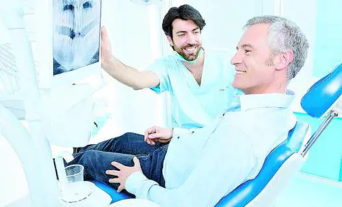 Mascherine trasparenti Ecco l'ortodonzia «invisibile»