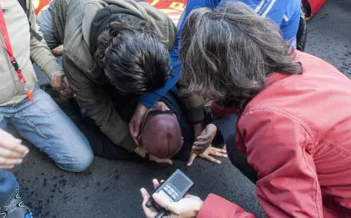Botte agli operai, l'ultimo pasticcio di Alfano