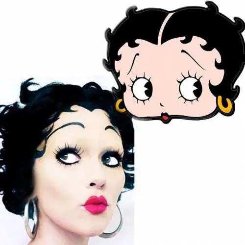 Kandee Johnson, la ragazza che vuole assomigliare a tutti