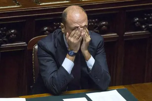 Ncd beffato sul Jobs Act