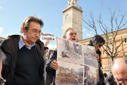 L'Aquila, dirigente sospesa "Non portò acqua ai consiglieri"