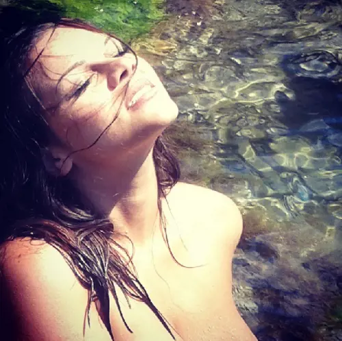 Mia Zarring, seno esplosivo e motivo di litigio tra Russia e Ucraina
