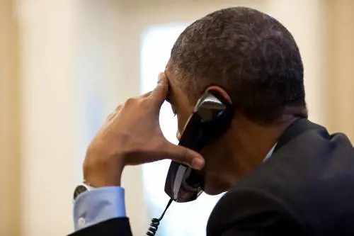 Hacker russi sono riusciti a leggere una serie di email inviate da Obama