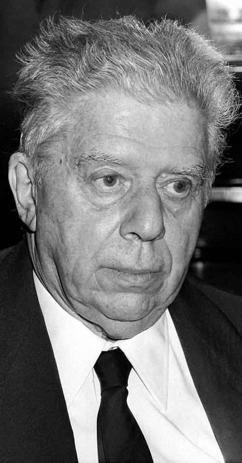 I versi postumi di Montale? Falsi Parola di un super pool di esperti