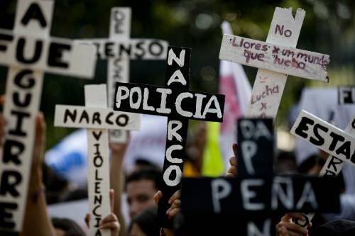 Messico, 43 studenti scomparsi. "Uccisi e bruciati i loro cadaveri"