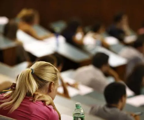 Regione, rimpasto in mano a Berlusconi