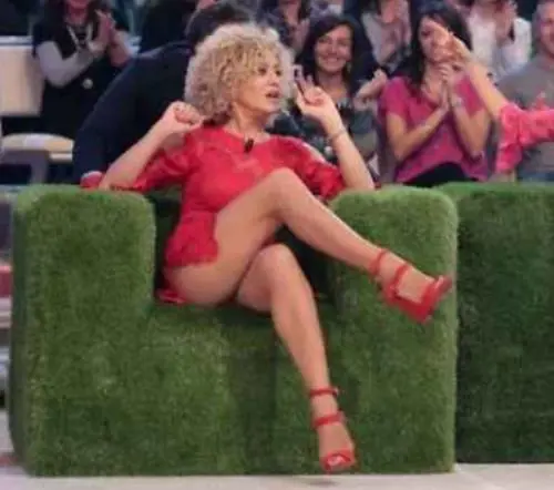 Eva Grimaldi come Sharone Stone in Basic Instinct