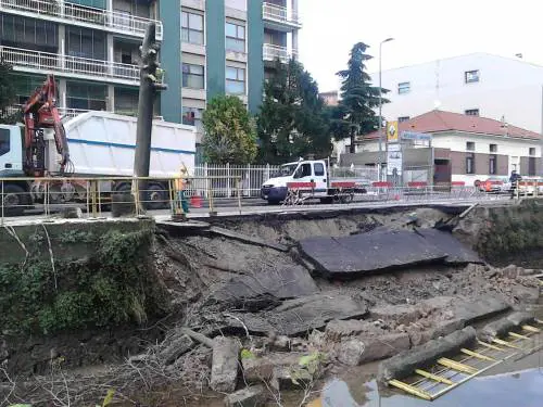 A Milano "crollano" i Navigli