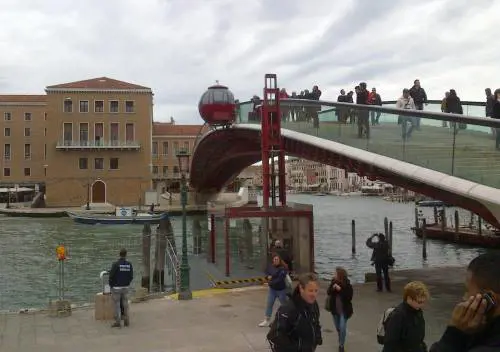 Se basta un  normale inverno a ridicolizzare le «archistar»