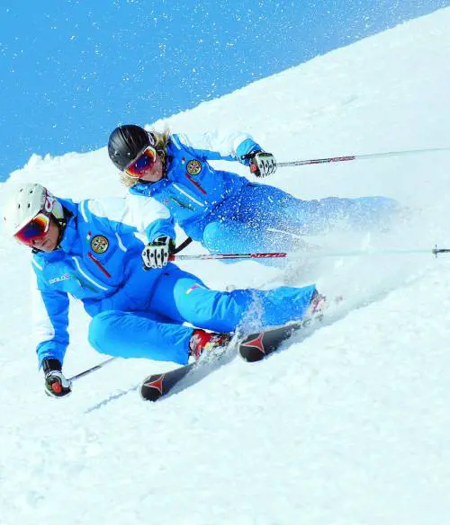 Dentro o fuori pista il perfetto sciatore