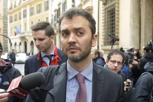 Chi tocca il lavoro, finisce nei guai