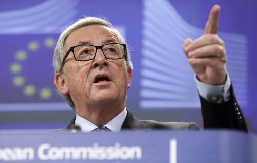 Juncker: "L'Italia non si può lamentare" 