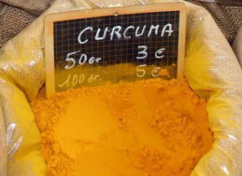 Un grammo al giorno di curcuma per non perdere la memoria