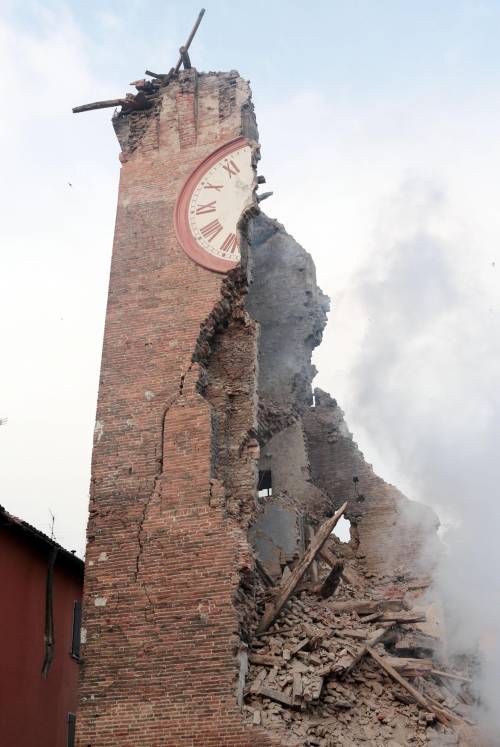 Beffa ai terremotati: sommersi di tasse
