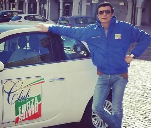 L'azzurro che sfida i benpensanti: "Mi chiamano razzista e fascista Ma io dico solo: prima gli italiani"