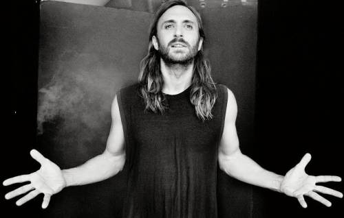 La solitudine del re dei deejay "Io, rockstar con il computer"