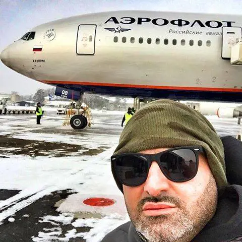 Scavo deejay porta la sua musica fino in Siberia