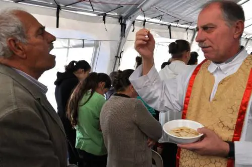 "Si approfittano dei cristiani"