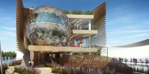 Tre grandi sfere di vetro simbolo della biodiversità dell'Azerbaigian