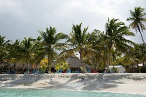 In crociera immersi nella storia e nella natura dei Caraibi e delle Antille