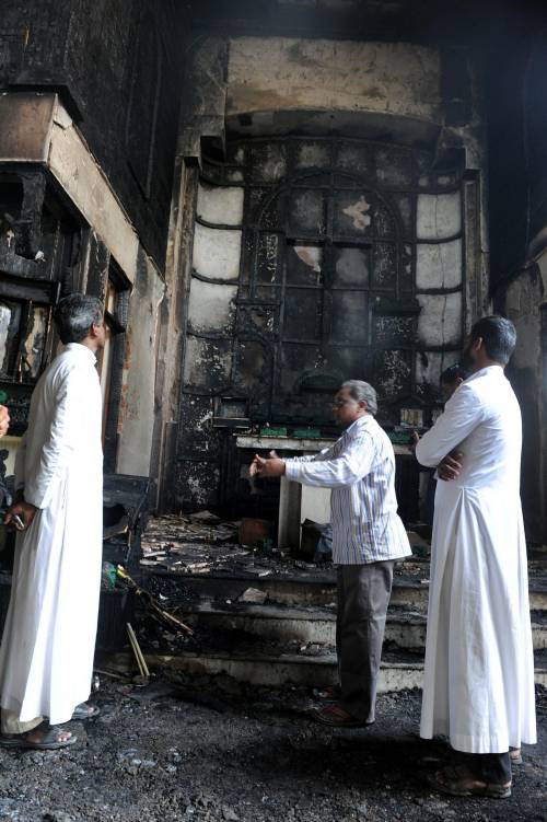 Attentato in India: bruciata una chiesa
