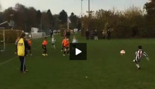 Il figlio di Kluivert fenomeno a 9 anni