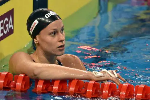 Federica Pellegrini in vasca durante i mondiali di nuoto di Doha